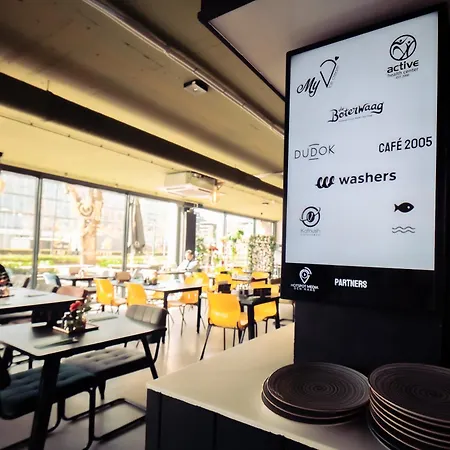 فندق Urban The Golden Stork رايسفايك