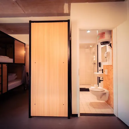 Urban The Golden Stork 3* 赖斯韦克