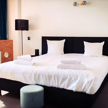 Urban The Golden Stork Hotel 3*