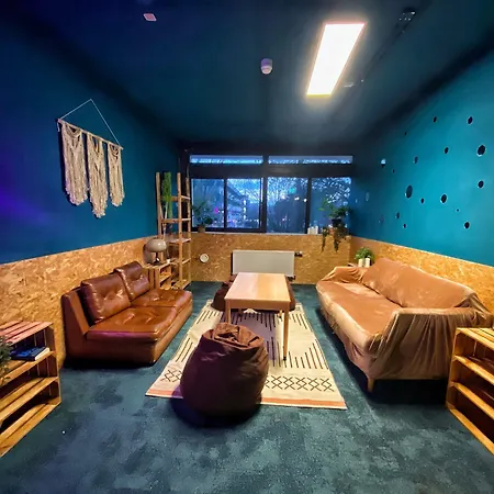 Urban The Golden Stork 3*