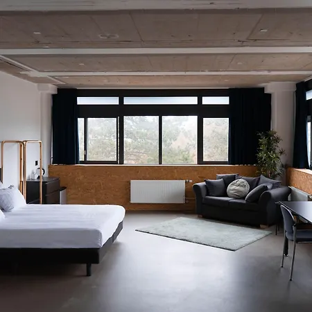 Urban The Golden Stork Rijswijk