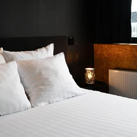 Urban The Golden Stork Rijswijk