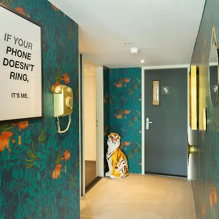 Urban The Golden Stork 酒店 3*