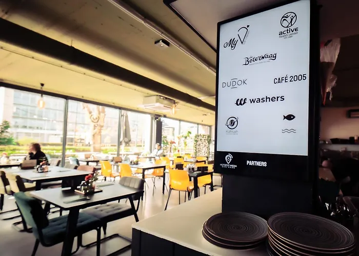 فندق Urban The Golden Stork رايسفايك