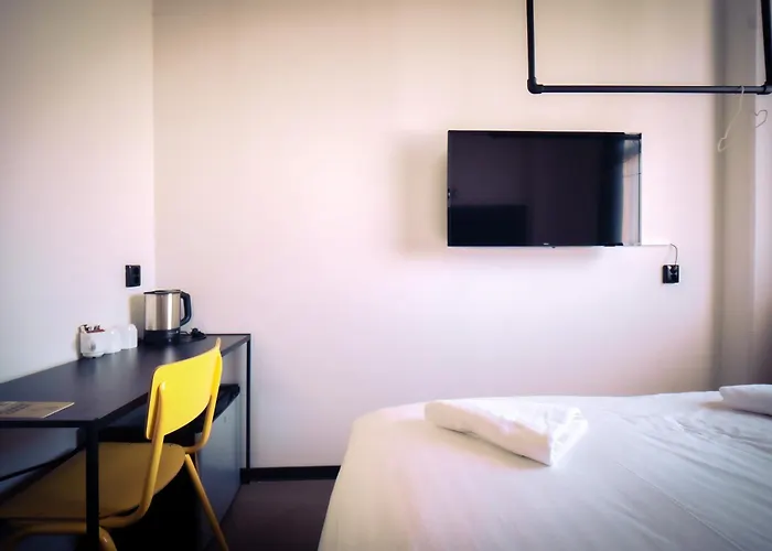 Urban The Golden Stork 3* رايسفايك