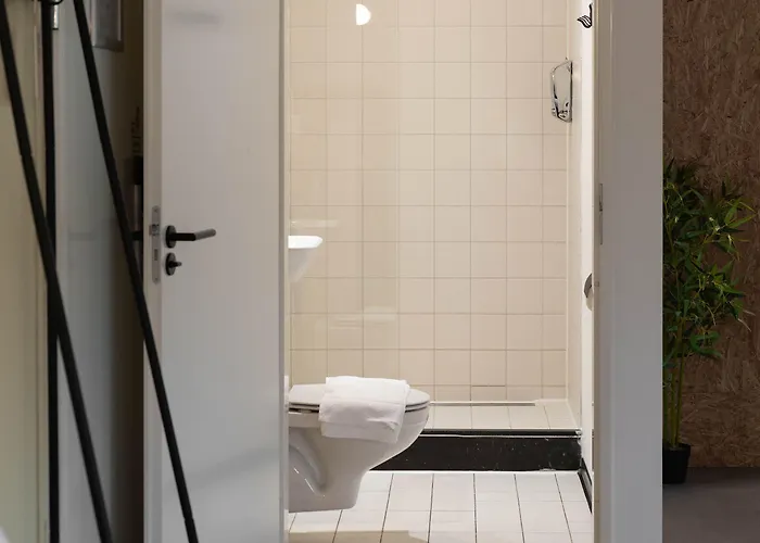 فندق Urban The Golden Stork رايسفايك