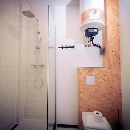 호텔 Urban The Golden Stork