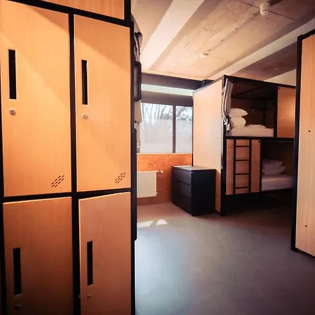 호텔 Urban The Golden Stork 리즈윅