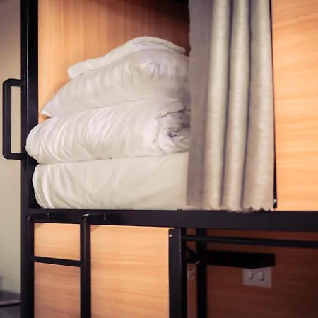 Urban The Golden Stork 호텔 3*