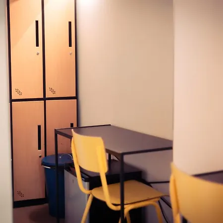 호텔 Urban The Golden Stork