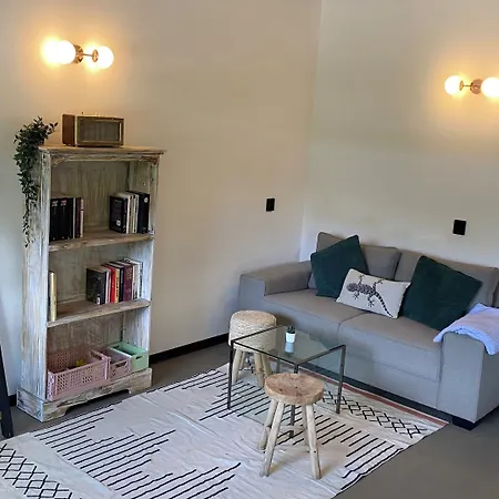 Urban The Golden Stork 호텔