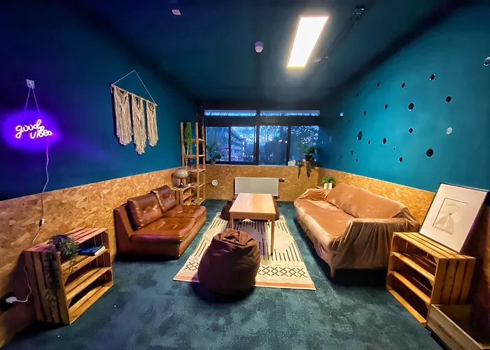 Urban The Golden Stork 3*